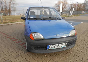 FIAT  SECIENTO 1.1 na sprzedaż  Bielawa