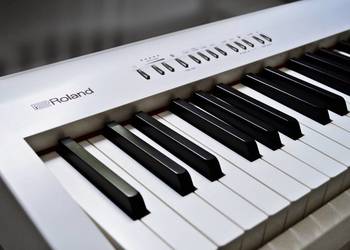 Wypożycz pianino cyfrowe, Roland FP10, Yamaha p45, Casio, używany na sprzedaż  Częstochowa
