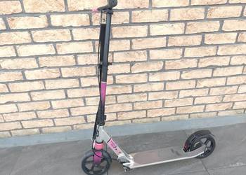 Hulajnoga MIDI 9 Pink, koła 17,5 cm z gumy, łożyska, składana, lekka, używany na sprzedaż  Białystok