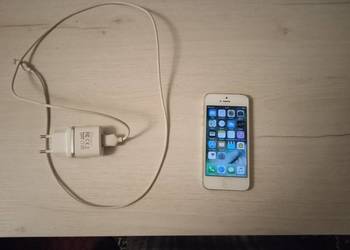 Iphone 5, używany na sprzedaż  Hajnówka