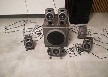 Głośniki Logitech Z-680, używany na sprzedaż  Kalisz
