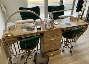 Podwójne stanowisko do manicure z pochłaniaczami bezpłatny transport Kraków na sprzedaż  Kraków