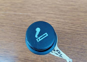 VW Passat B5 Zapalniczka zapalarka papierosów na sprzedaż  Dębica
