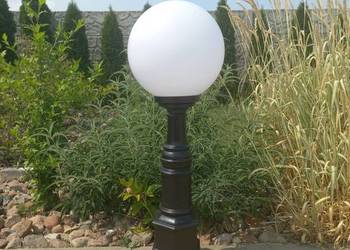 Lampa żeliwna ogrodowa z kulą 25cm lub 30cm, Hc=90cm na sprzedaż  Żory