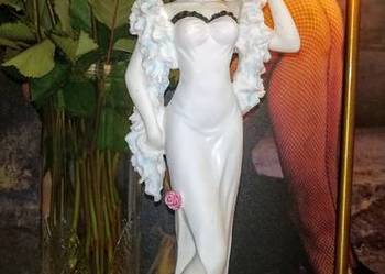 Figurka dama w stroju Art deko na sprzedaż  Radom