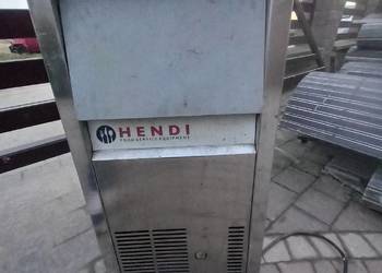 Kostkarka Hendi 20 kg z uzdatniaczem. na sprzedaż  Kórnik