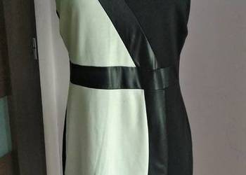 Wizytowa sukienka czarno biała ze wstawką a'la skórzaną basi, używany na sprzedaż  Krosno