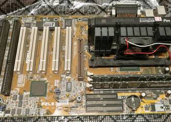 Płyta główna PENTIUM 2 ASUS P2L97 SLOT 1 + procesor Intel na sprzedaż  Legionowo