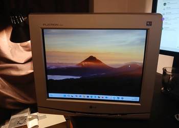 Monitor CRT LG Flatron F700P na sprzedaż  Wrocław