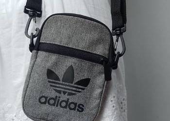 ADIDAS/Szara torebka nerka z Londynu, Saszetka na ramię na sprzedaż  Kraków