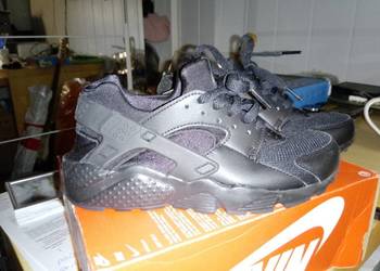 Używany, Nike Huarache Run  buty sportowe damskie rozmiar 36,5 nowe na sprzedaż  Mińsk Mazowiecki