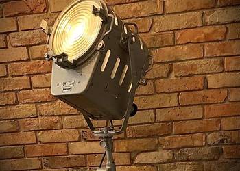 Używany, Lampa LOFT VINTAGE teatralna filmowa rok 1963 na sprzedaż  Warszawa