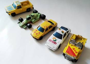 Używany, Samochodziki 5 szt. zabawki na sprzedaż  Łódź