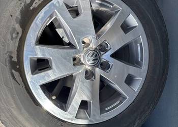 Koła alufelgi Volkswagen Amarok 17&quot; opony zima, używany na sprzedaż  Okuniew