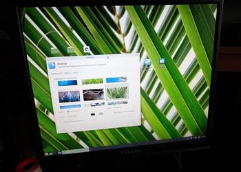 Monitor LCD 19'' z głośnikami - Hundai X93s na sprzedaż  Szczecin