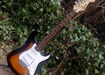 Gitara elektryczna Stratocaster Squier by Fender- Nowa na sprzedaż  Tuszyn