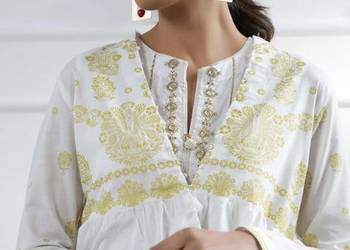 Nowa biała sukienka indyjska M 38 boho hippie złoty wzór fol, używany na sprzedaż  Szczecin