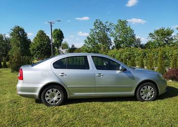 Skoda Octavia 1.4tsi 122km 2011 ambiente na sprzedaż  Białystok