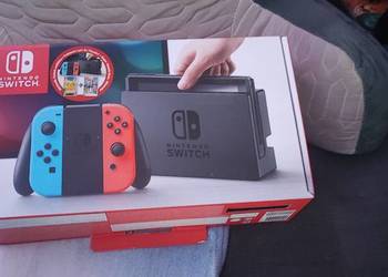 Używany, Konsola Nintendo Switch + Pokemon Violet oraz Just Dance 2020 na sprzedaż  Warszawa