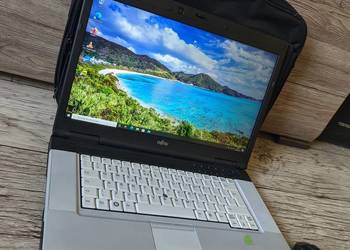 Laptop Fujitsu E780 15.6&quot; IPS HD+ 2.5GHz 4/128GB bat 6h COM na sprzedaż  Jankowice