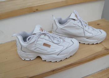 białe buty fila r. 41 białe adidasy sneakersy FILA na sprzedaż  Warszawa