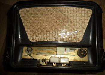 Używany, Stare małe  radio lampowe Strieła,bakelit na sprzedaż  Wałbrzych