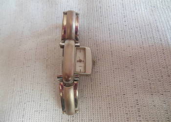 Używany, Zegarek w bransoletce damdki Yves Rocher na sprzedaż  Kielce