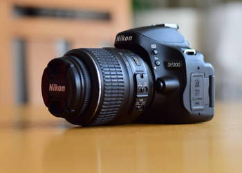 Nikon D5100 jak nowy bardzo niski przebieg, używany na sprzedaż  Warszawa