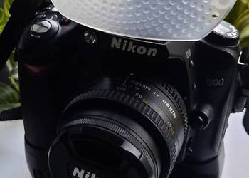 Nikon D 90 +Nikkor 50 mm 1,8D+grip Nevell+ wężyk Aputure., używany na sprzedaż  Koszalin