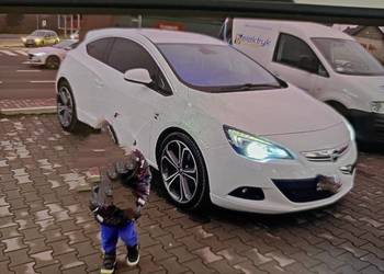 Astra j gtc 1.4 turbo 140 km ledy na sprzedaż  Mszana