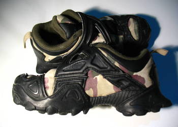 Solidne buty chłopięce Adidas Cross Moro. Rozmiar 28. na sprzedaż  Olsztyn