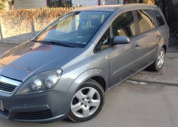 Opel Zafira na sprzedaż  Kielce