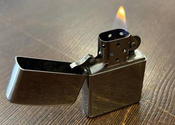 Zapalniczka Zippo B 18 na sprzedaż  Elbląg