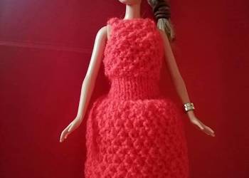 Ubranko dla lalki Barbie sukienka z włóczki czerwonej na sprzedaż  Płock