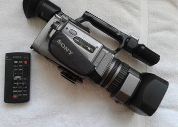 Sprzedam Kamere Sony VX 2100E. na sprzedaż  Mielec