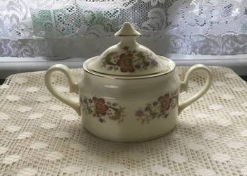 Cukiernica stylowa w kolorze ecru BONE CHINA na sprzedaż  Kraków