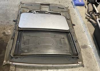 Szyberdach do BMW E38 , sprawny na sprzedaż  Domasław