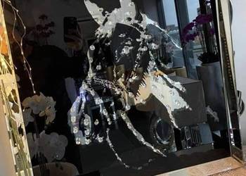 Używany, Lustrzany obraz glamour kryształki koń dekoracja ścienna na sprzedaż  Nowy Sącz