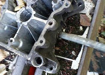 Miska olejowa do silnika Briggs&amp;Stratton Bokser,2 cylindry na sprzedaż  Gorzów Wielkopolski
