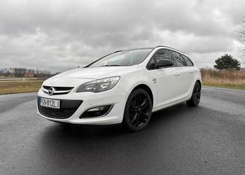 Sprzedam Opel Astra J 1.4 benzyna+gaz 140 km na sprzedaż  Goczałkowo