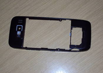 Bardzo ładny mało używany korpus od Nokia E52 zadbany gratis, używany na sprzedaż  Radom