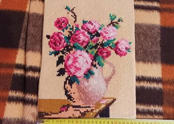 wazon z różami-obraz krzyżykowy na sprzedaż  Goleniów