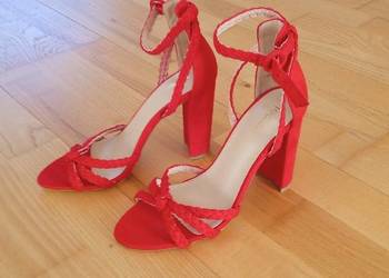 Używany, Buty damskie,szpilki sandały 40 zł na sprzedaż  Jasieniec