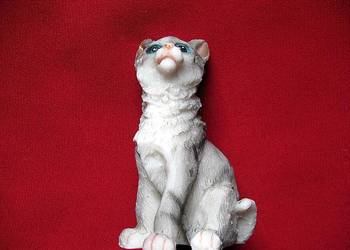 Kot -Realistyczny kotek - figurka - 6,5 x 4 x 4 cm mały na sprzedaż  Siedlce