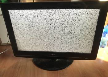 TV Telewizor LG 32 cale LCD z pilotem i nogą., używany na sprzedaż  Jaworzynka