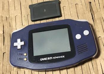 Używany, Konsola Game Boy Advance AGB-001 plus gra, 2000r. na sprzedaż  Inowrocław