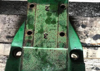 John Deere L216249 Podstawa Wspornika Błotnika John deere 6620 6630 6820 6… na sprzedaż  Jastrzębniki