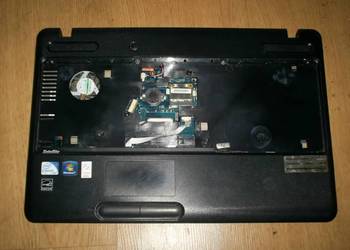 laptop toshiba satellite -c660 kadłubek z płytą, używany na sprzedaż  Olkusz