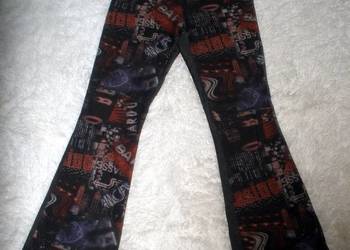 Spodnie dzwony damski jeans z nadrukami + niespodzianka, używany na sprzedaż  Kraków