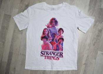 Używany, Koszulka biała Stranger Things M t-shirt Cropp na sprzedaż  Płock